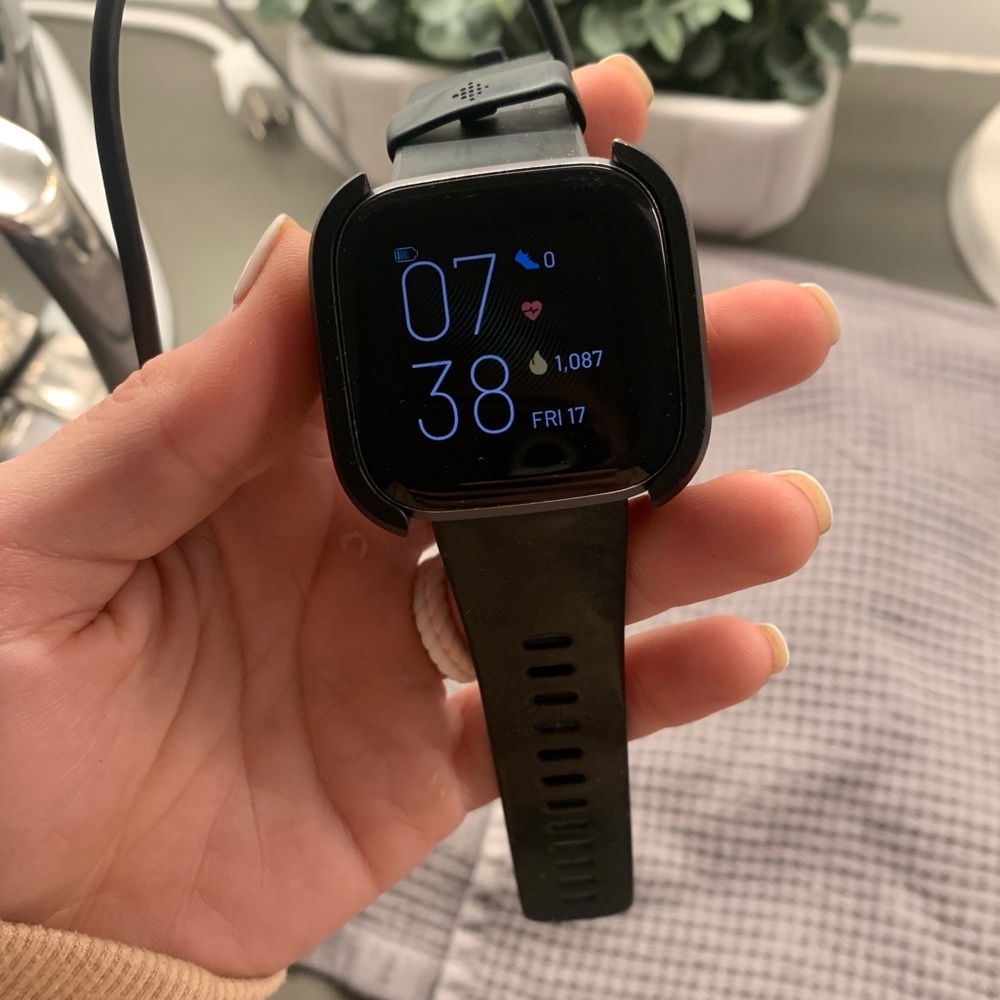 FitBit Versa 2
